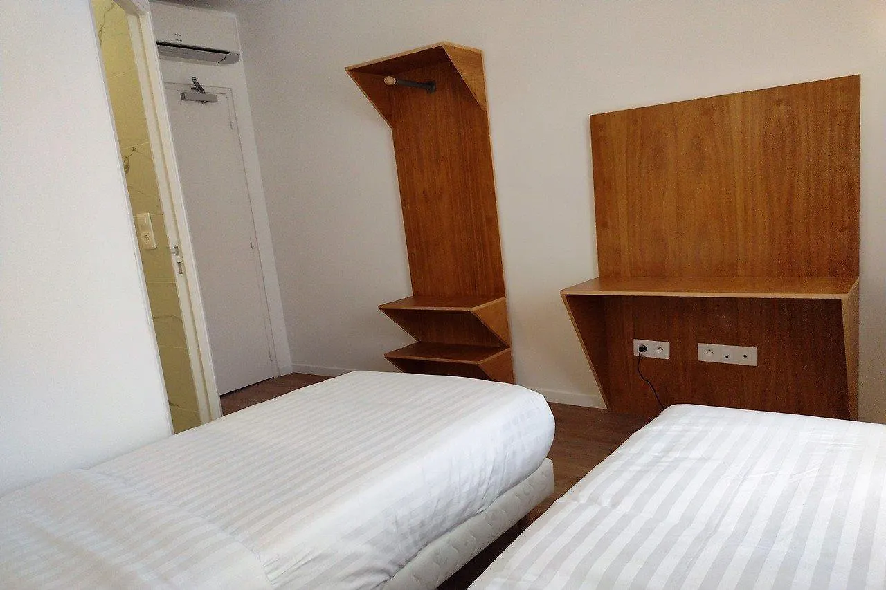Dupleix Hotel Париж